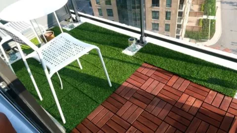 Balcony Turf in Dubai, UAE
