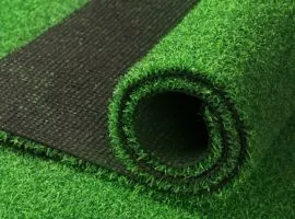 Durable and soft polyethylene artificial grass, ideal for high-traffic areas and versatile landscaping solutions.