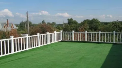 Rooftop Grass in Dubai