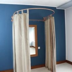 Curved rails